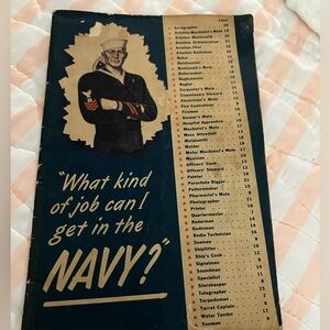 VINTAGE PUBLICATION US
NAVY SALARIES HOURLY PAY
CATEGORIES JOBS c.1950